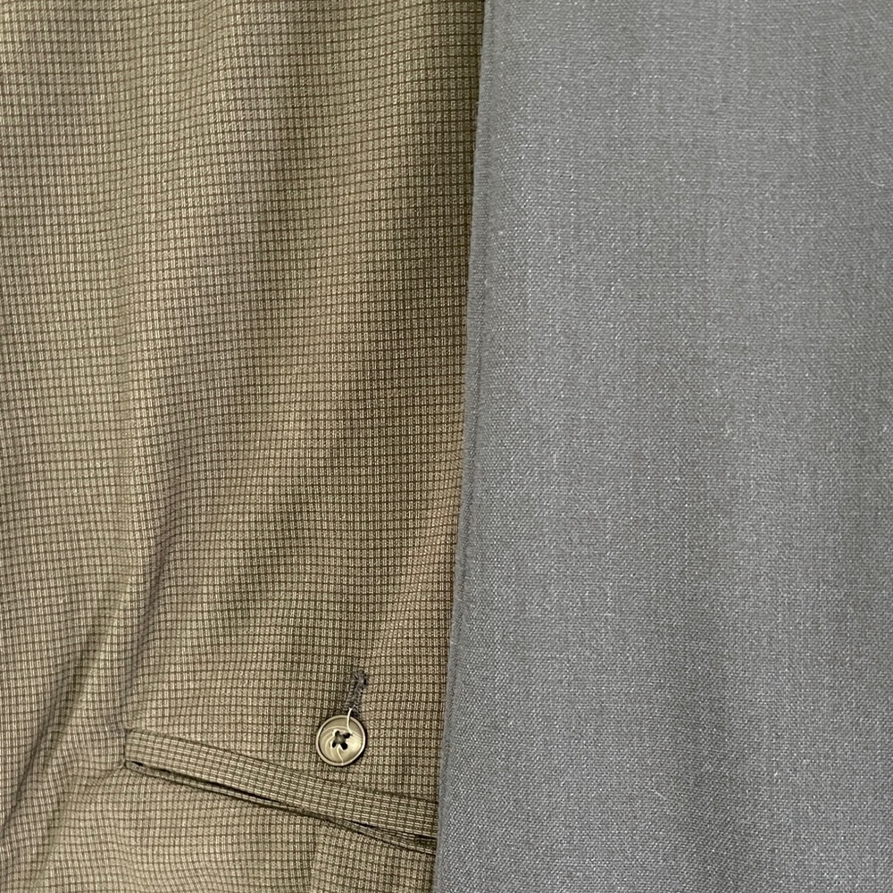 5 pair 36x30 Roundtree & Yorke Dress Pants Black, Navy, Charcoal, Blue &Khaki - Picture 6 of 7